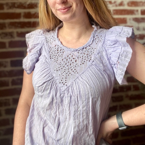 Universal Thread Lavender Flutter Sleeve Blouse - Picture 2 of 6